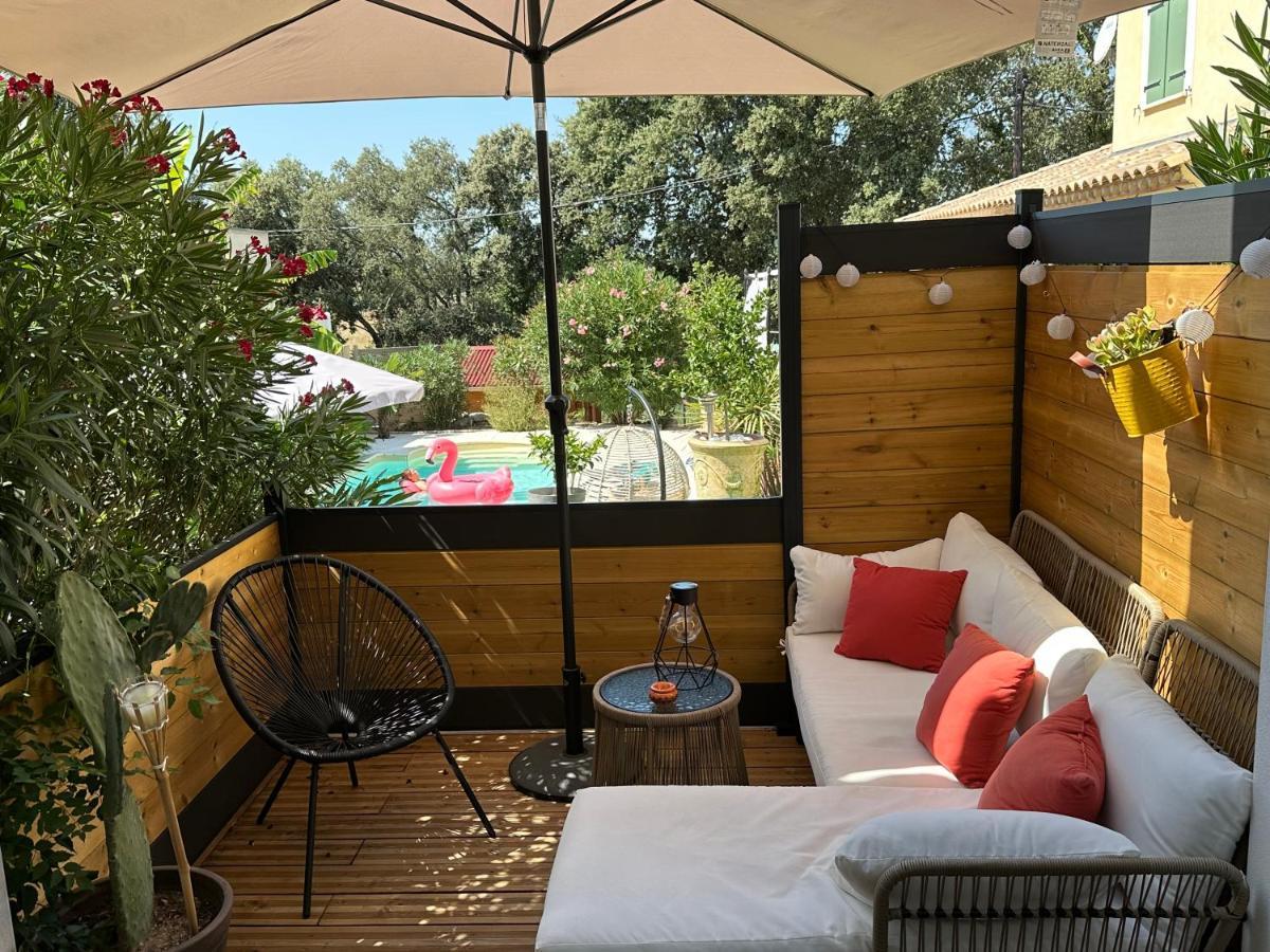 Le Pouticaire Apartment Salinelles Екстериор снимка